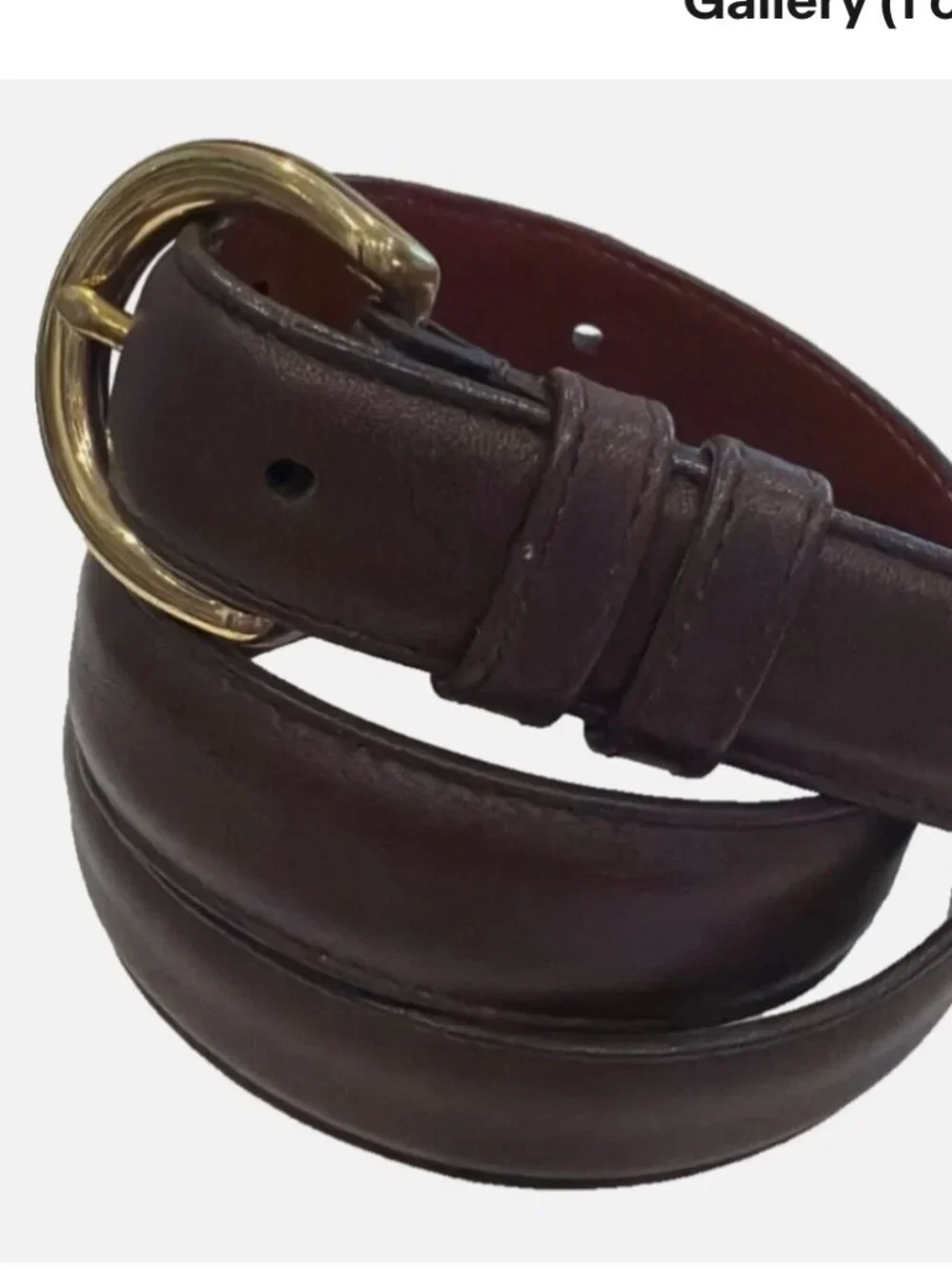Coach Womens Medium Brown Leather and Brass Buckle Belt, size 30